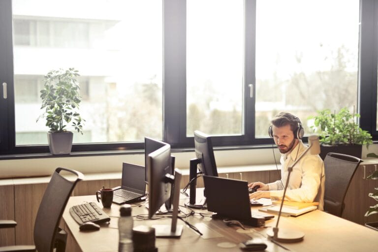 Monitoring i administracja systemów IT – gwarancja ciągłości działania Twojej firmy w Radomiu